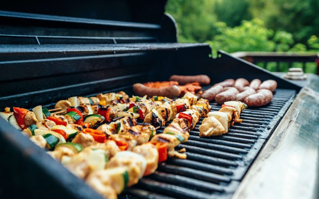 How to Host a Memorable BBQ This Summer